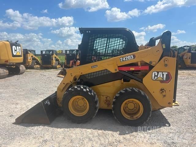 CAT 242D3 Tires, wheels and rims