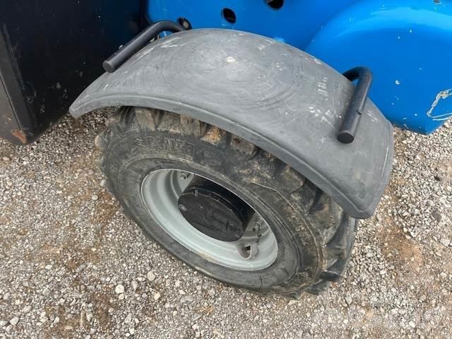 Genie GTH-5519 Telescopic Handlers