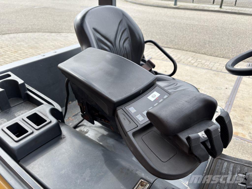 CAT 2EP5000 Electric Forklifts