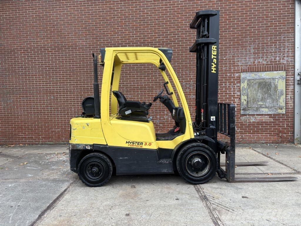 Hyster H3.0FT LPG trucks