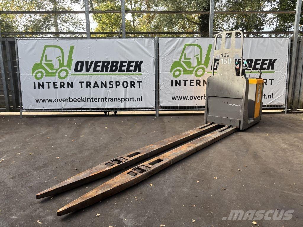 Jungheinrich ECE230 Self Propelled Stackers