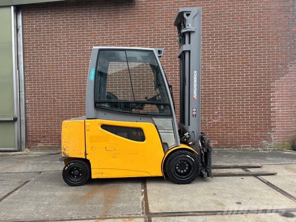 Jungheinrich EFG S30 Electric Forklifts