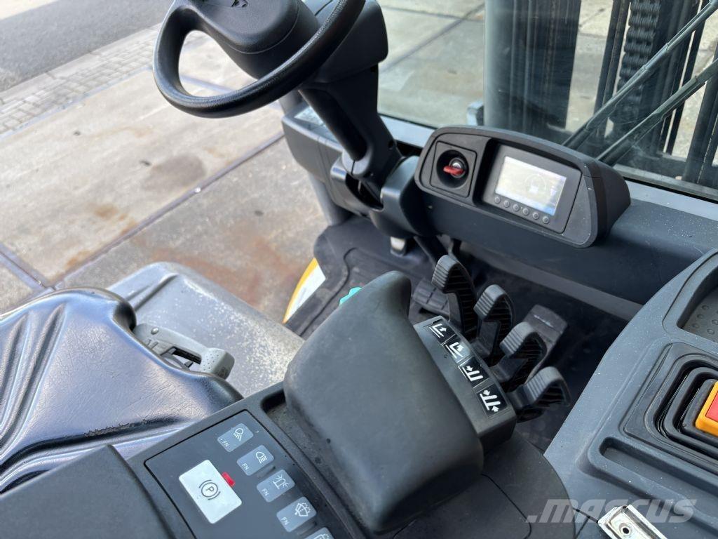 Jungheinrich EFG535K Electric forklift trucks