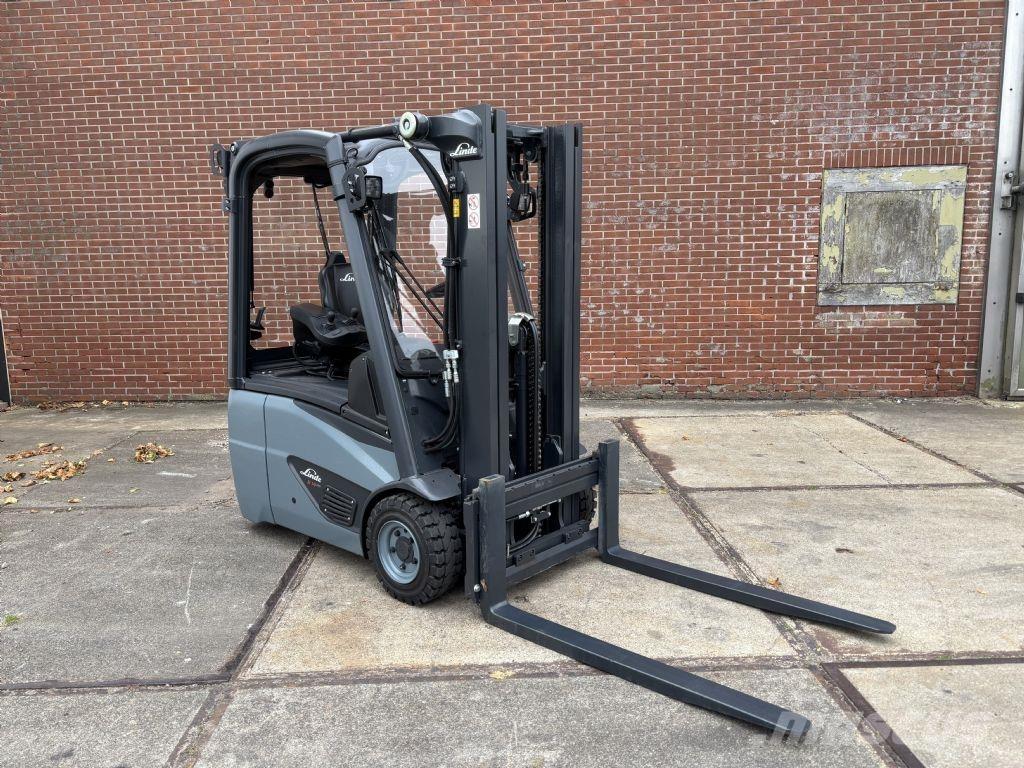 Linde E14-02 Electric Forklifts