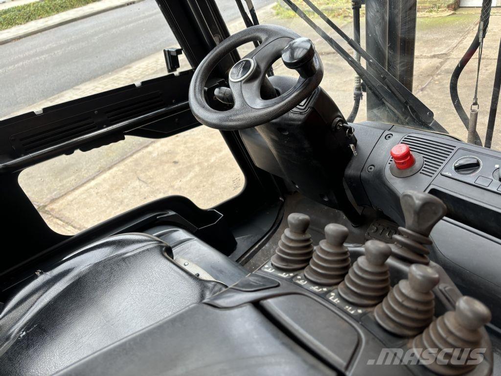 Linde E25L-01 Electric Forklifts
