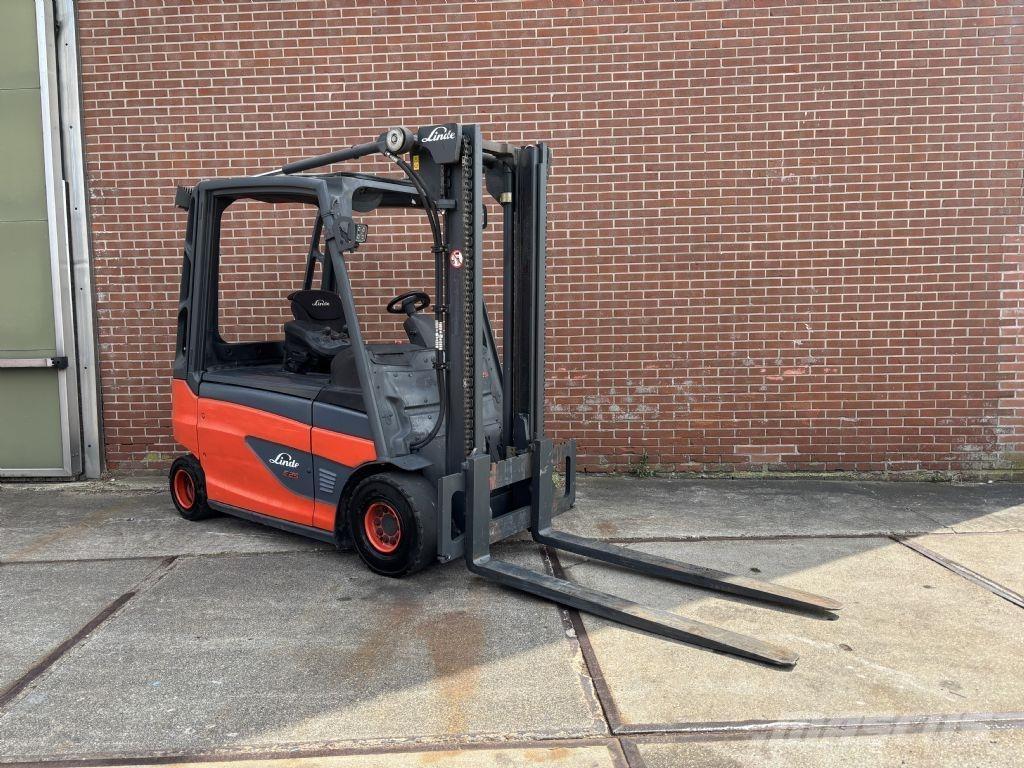 Linde E25L-01 Electric Forklifts