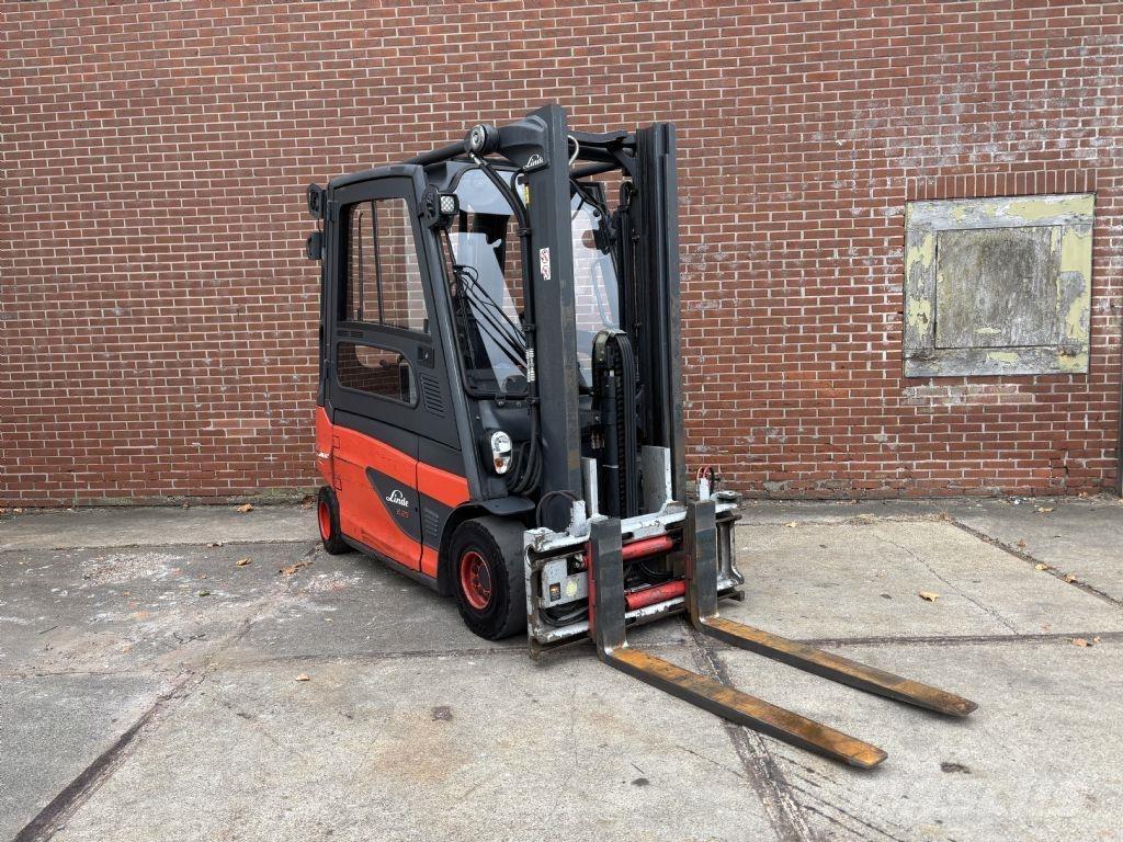 Linde E25L-01 Electric Forklifts