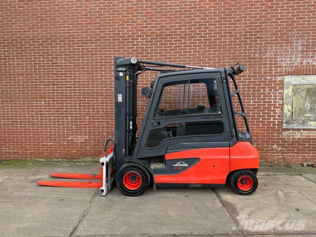Linde E35L-01 Electric Forklifts