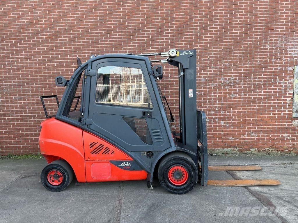 Linde H35 Diesel Forklifts