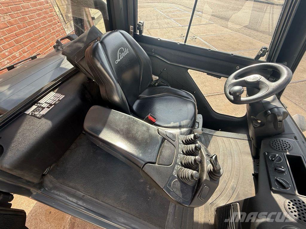 Linde H35T-02 LPG trucks