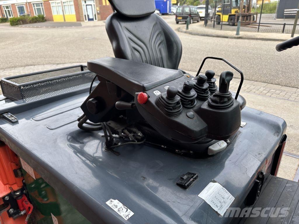 Toyota 8FBMT50 Electric forklift trucks