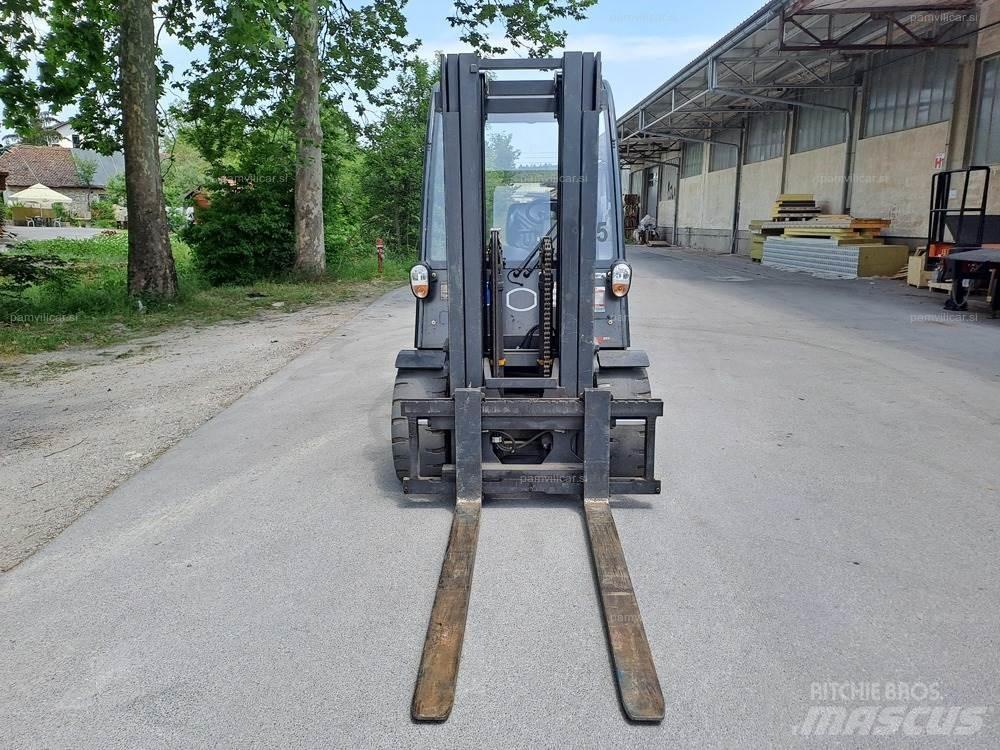 OM XD50 Misc Forklifts