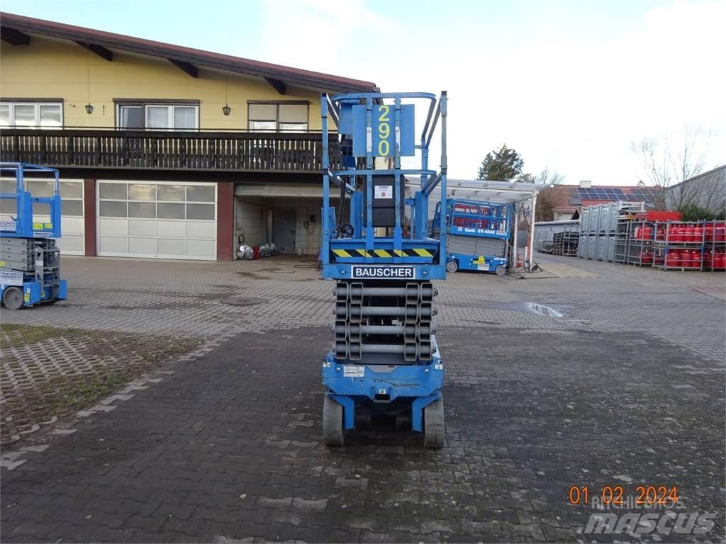 Genie GS 3232 Scissor Lifts