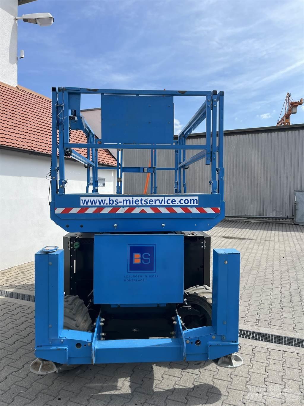 Genie GS 3369 BE Scissor Lifts