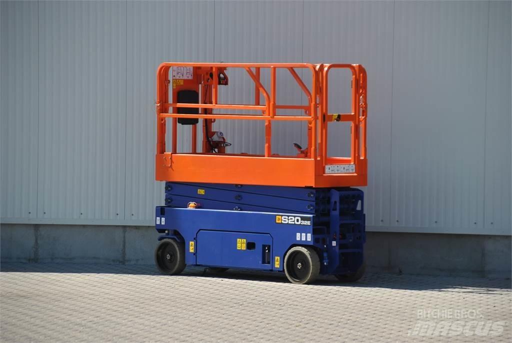 JCB S2032E Scissor Lifts