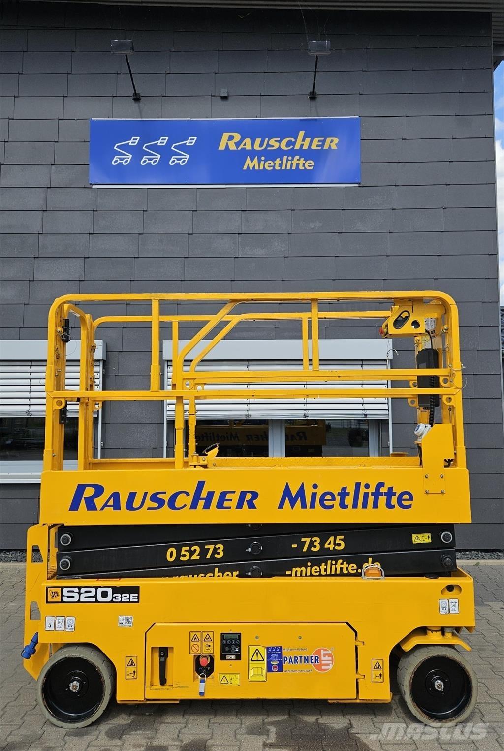 JCB S2032E Scissor Lifts
