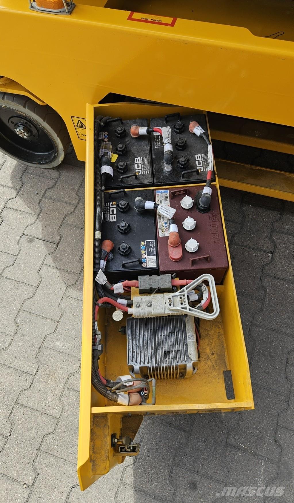 JCB S2646E Scissor Lifts