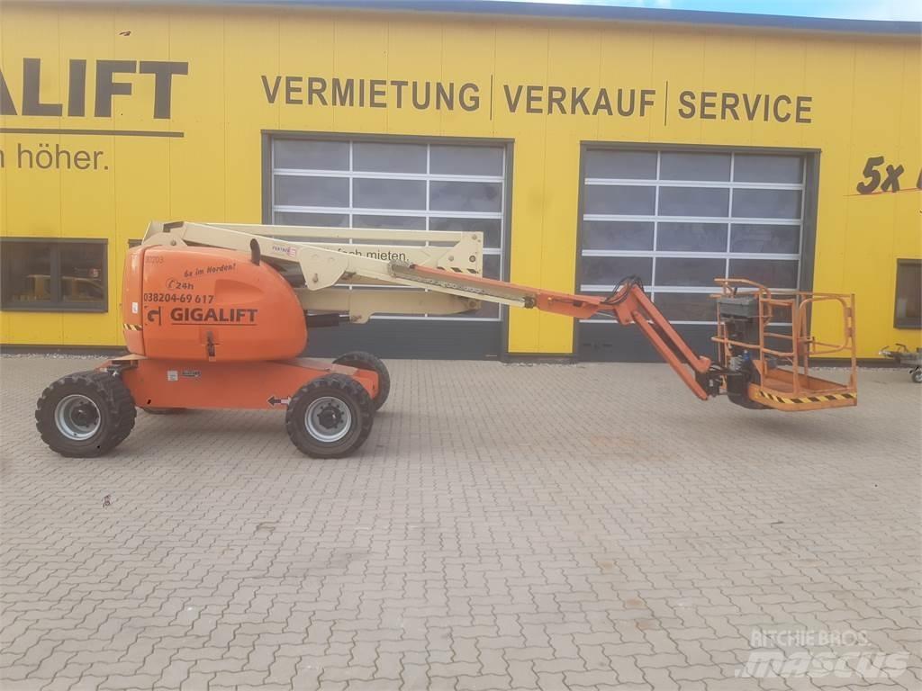 JLG 510 AJ Articulated boom lifts
