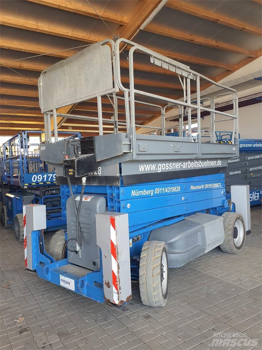JLG M4069 Scissor Lifts