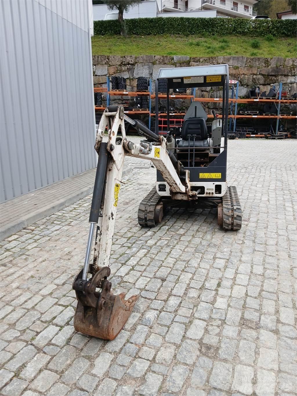 Bobcat 323 Mini Excavators <7t (Mini Diggers)