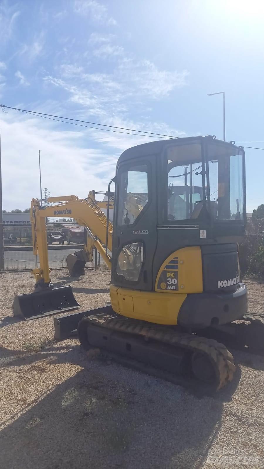 Komatsu PC30MR-2 Mini Excavators <7t (Mini Diggers)