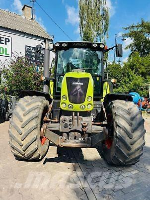 CLAAS ARION 640 Tractors