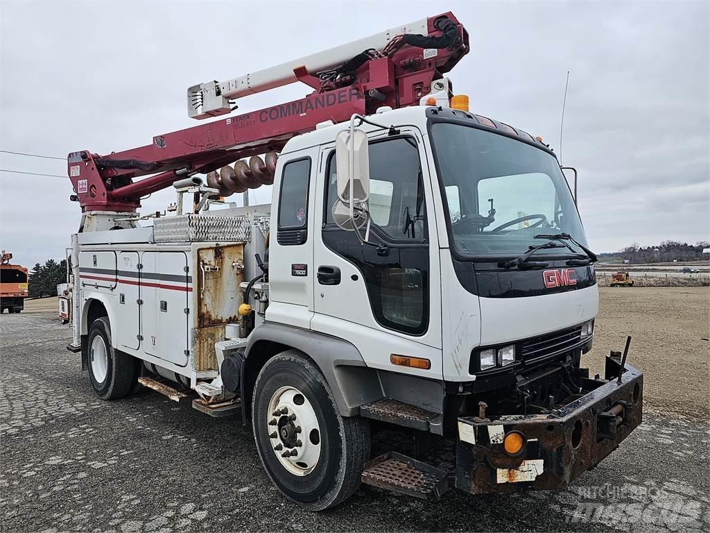 GMC T7500 Digger Derricks trucks