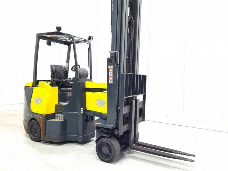 Aisle-Master 20SHE Narrow aisle truck