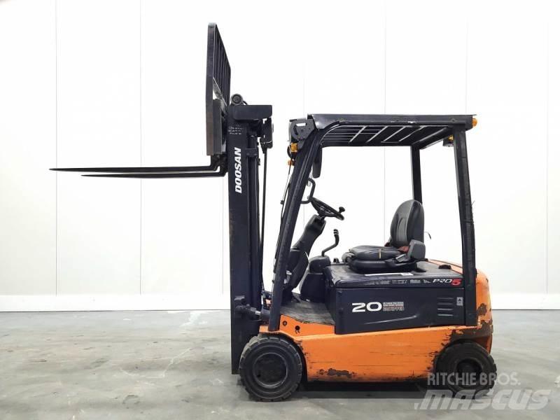 Doosan B20X-7 Electric Forklifts