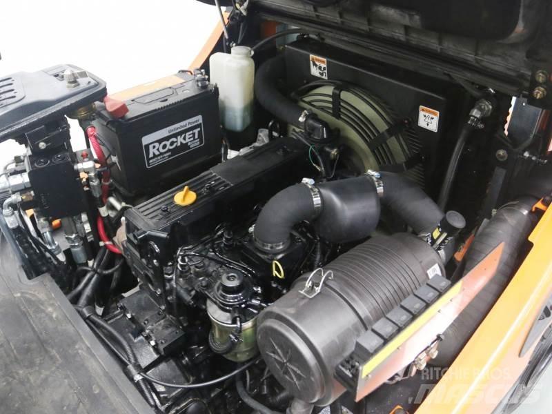 Doosan D30S-5 Diesel Forklifts