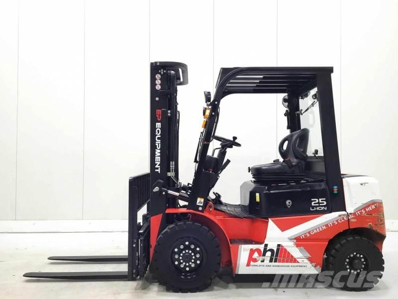 EP EFL252 410 HC Electric Forklifts