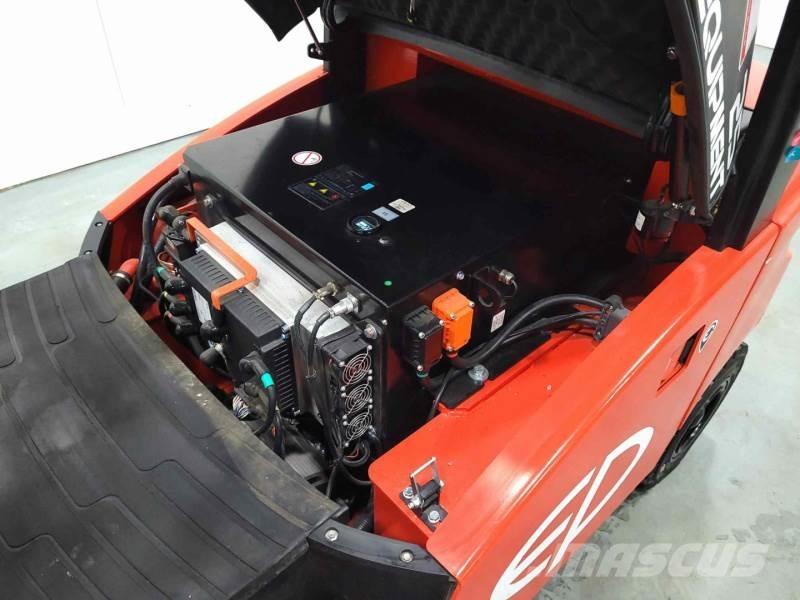 EP EFL253B 205 NC RENTAL Electric Forklifts
