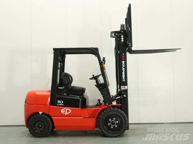 EP EFL302 410 Electric Forklifts