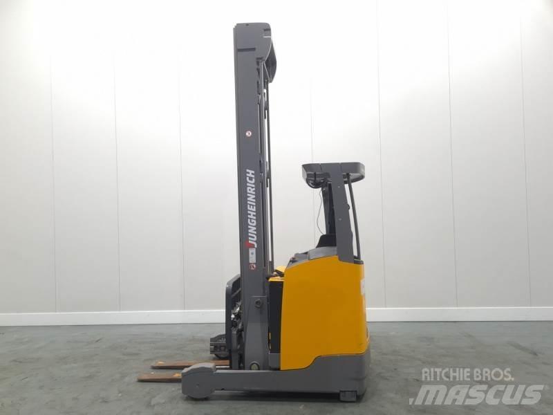 Jungheinrich ETV318 Reach trucks