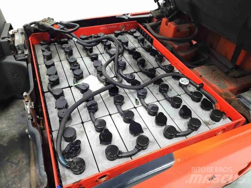 Linde E16P-02 386 Electric Forklifts