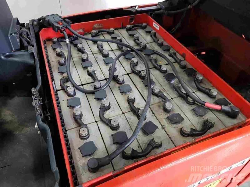 Linde E16PH Electric Forklifts