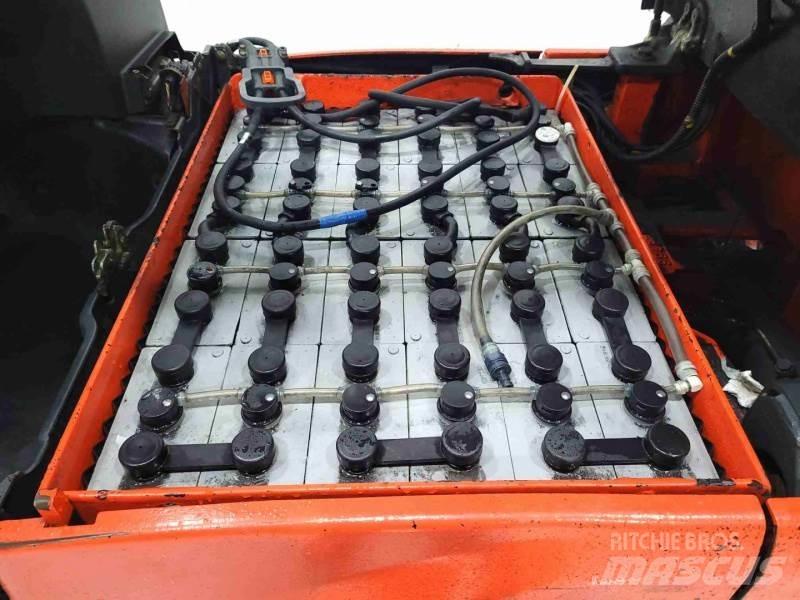 Linde E16PH Electric Forklifts