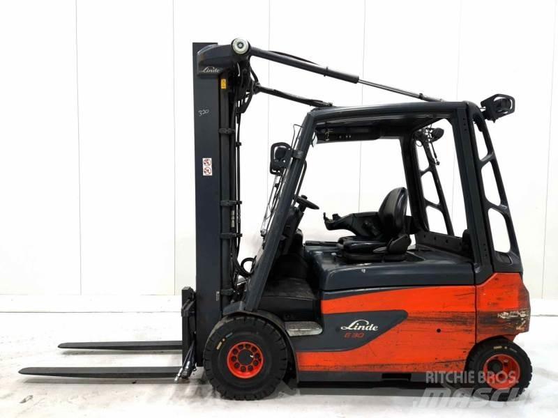 Linde E30L-01 Electric Forklifts