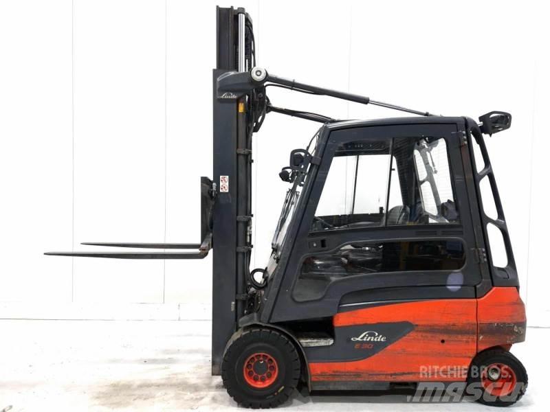 Linde E30L-01 Electric Forklifts