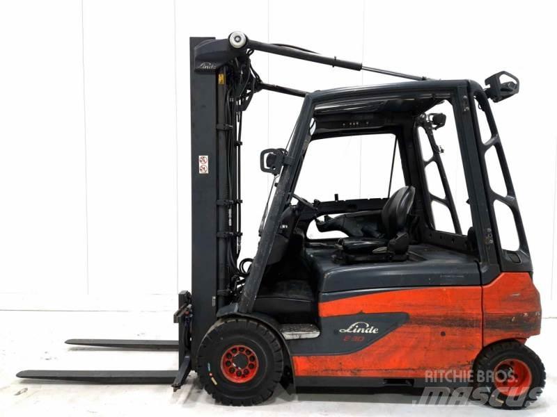 Linde E30L-01 Electric Forklifts