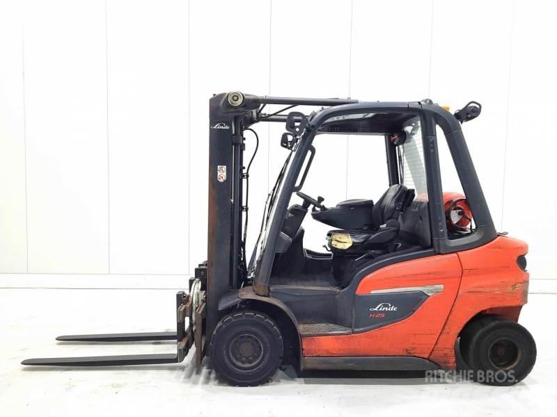 Linde H25T-01 LPG trucks