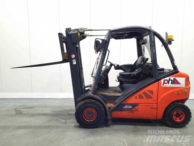 Linde H30D-02 393 Diesel Forklifts