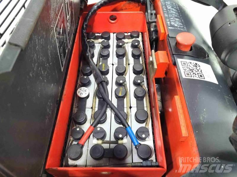 Linde L14 AP Manual Pallet Stacker