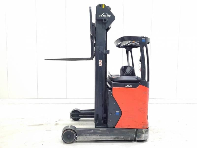 Linde R16-01 LI-ION Reach trucks