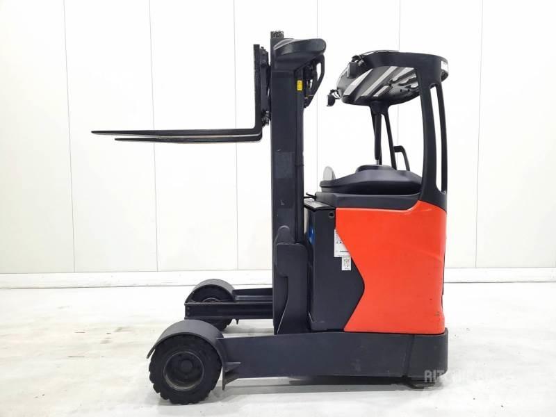 Linde R20G-01 1120 Reach trucks