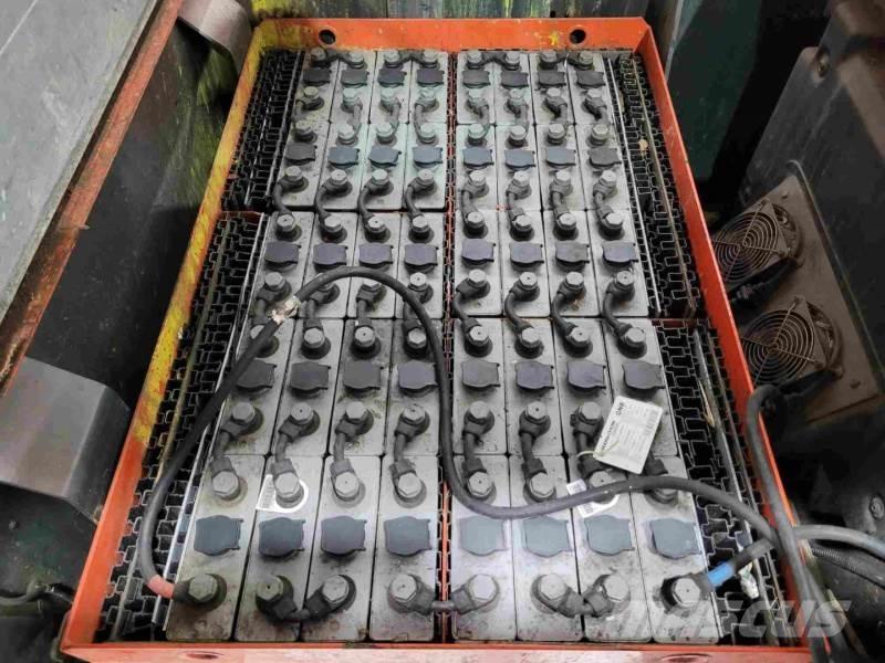 Linde W20 Tow Trucks / Wreckers