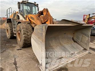 Liebherr L586 Wheel Loaders
