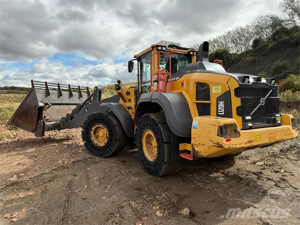 Volvo L120H Wheel Loaders