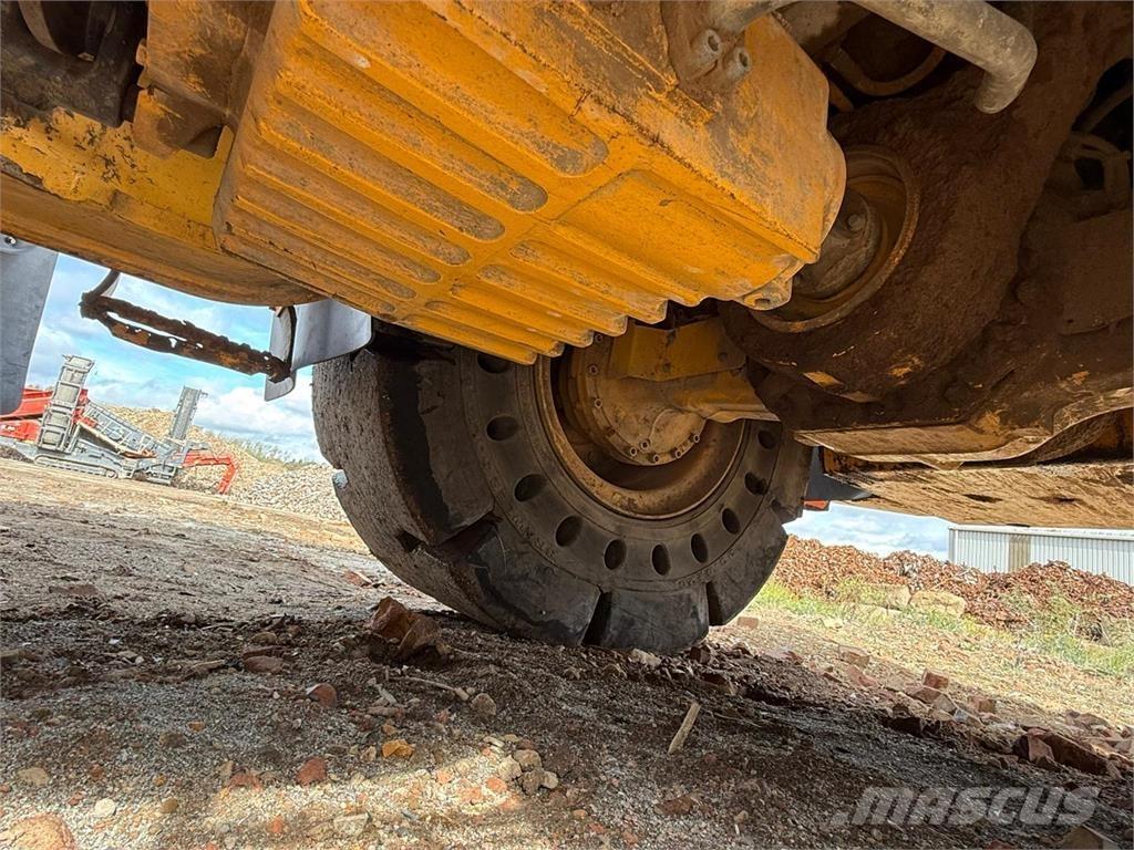 Volvo L120H Wheel Loaders