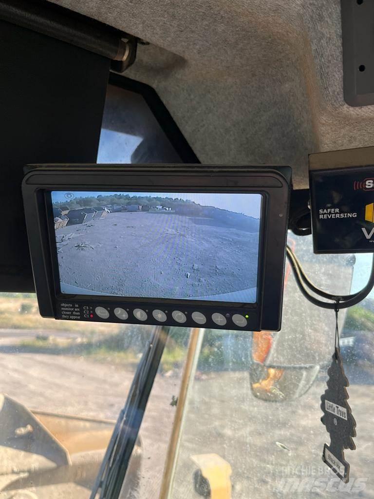 Volvo L150H Wheel Loaders